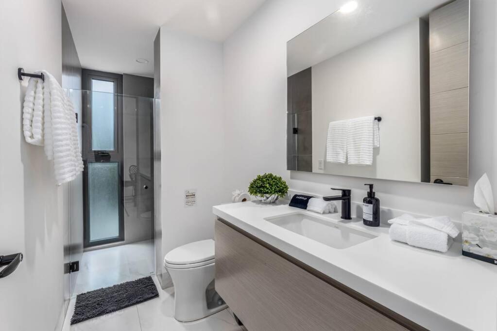 Endless Summer - 2Bed 2Bath Condo - Seasonly Heated Pool With Ocean Views - 5Min Walk To Beach - Fibre Internet - Sleeps 6 Cabo San Lucas Buitenkant foto